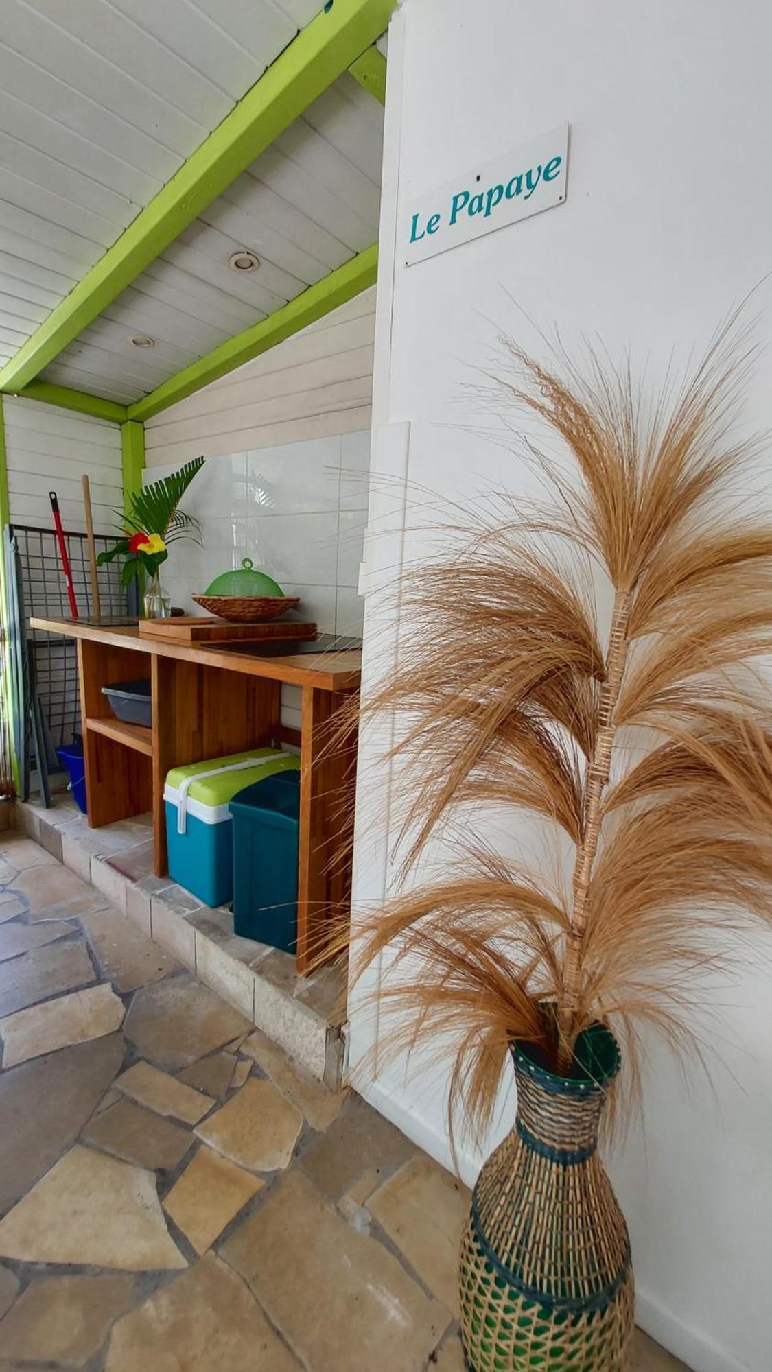 Ferienwohnung Logisrev Sainte-Anne  Zimmer foto
