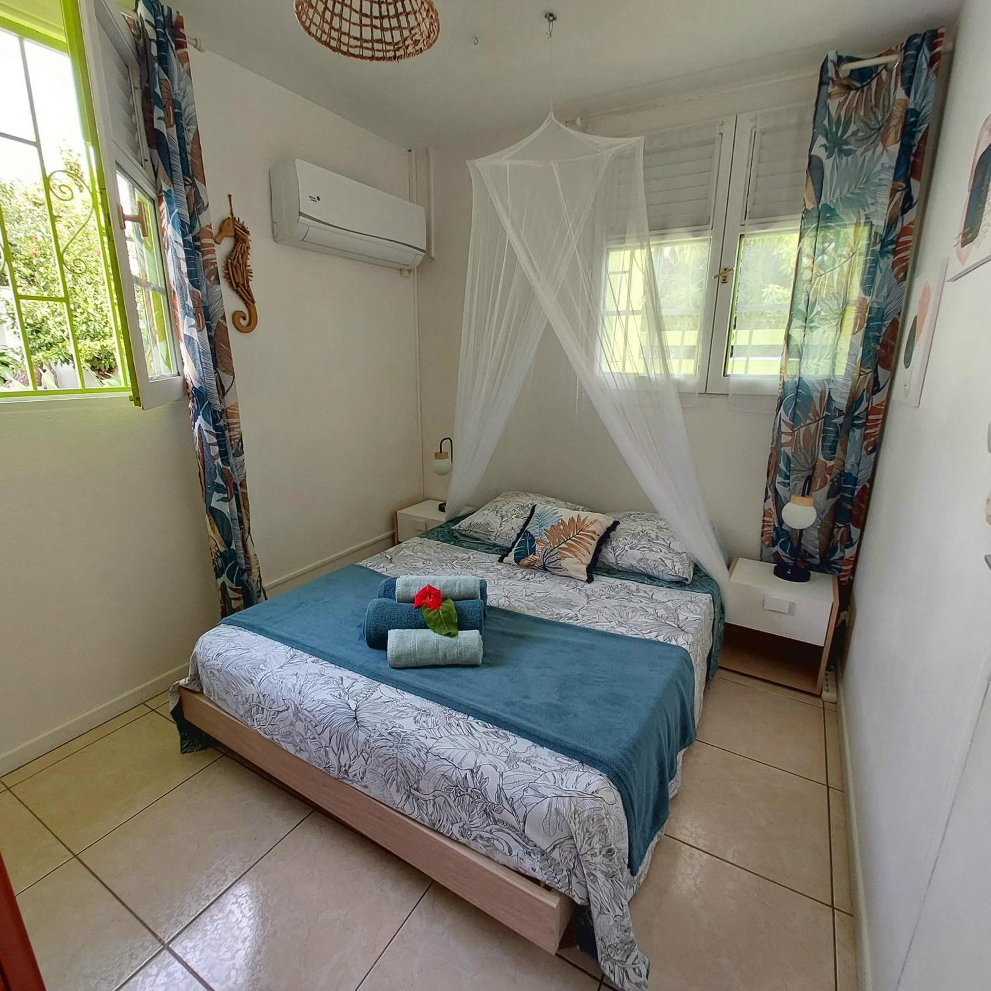 Ferienwohnung Logisrev Sainte-Anne  Zimmer foto